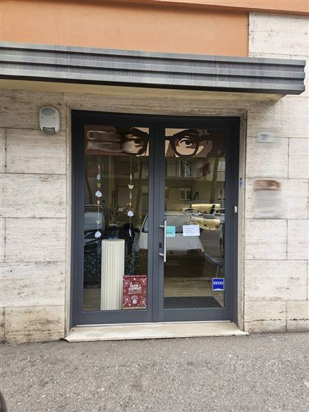 negozio in vendita a Verona