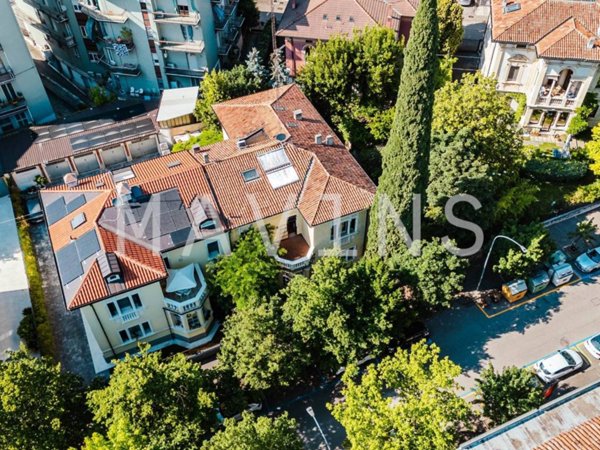 casa indipendente in vendita a Verona in zona Borgo Trento