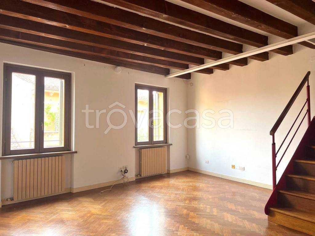 appartamento in vendita a Verona in zona Centro Storico