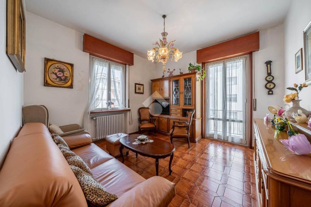 appartamento in vendita a Verona in zona Borgo Roma