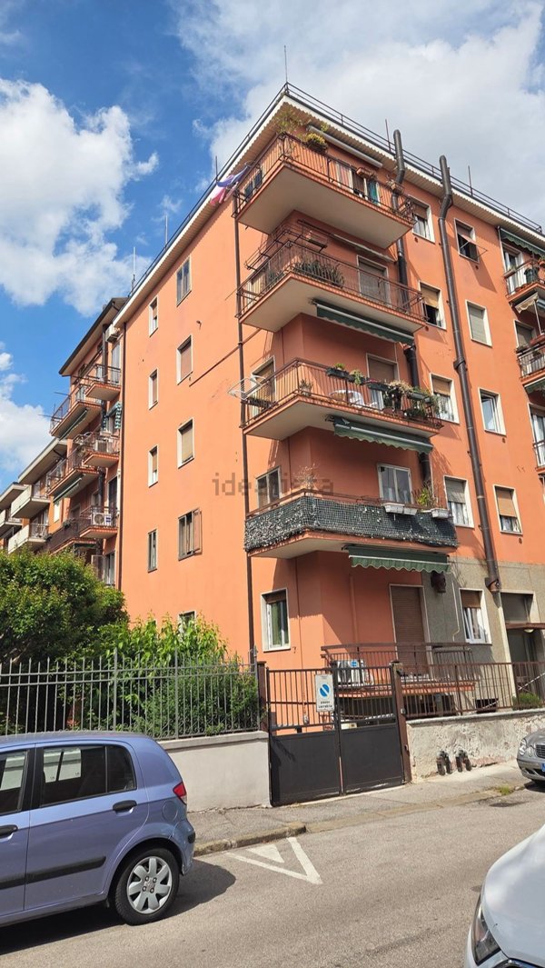 appartamento in vendita a Verona in zona Borgo Roma