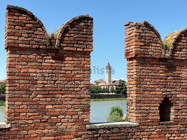 appartamento in vendita a Verona in zona San Zeno