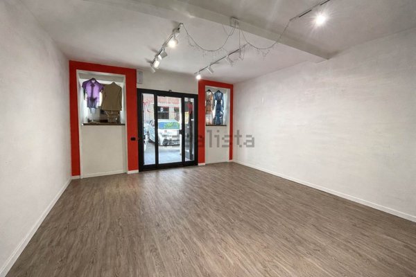 negozio in vendita a Verona in zona Centro Storico