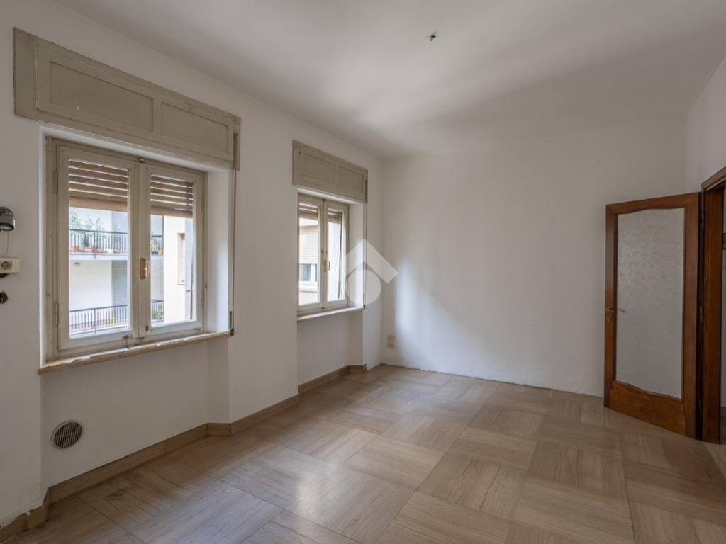 appartamento in vendita a Verona in zona Cittadella