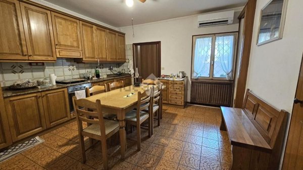 casa indipendente in vendita a Verona in zona Borgo Roma