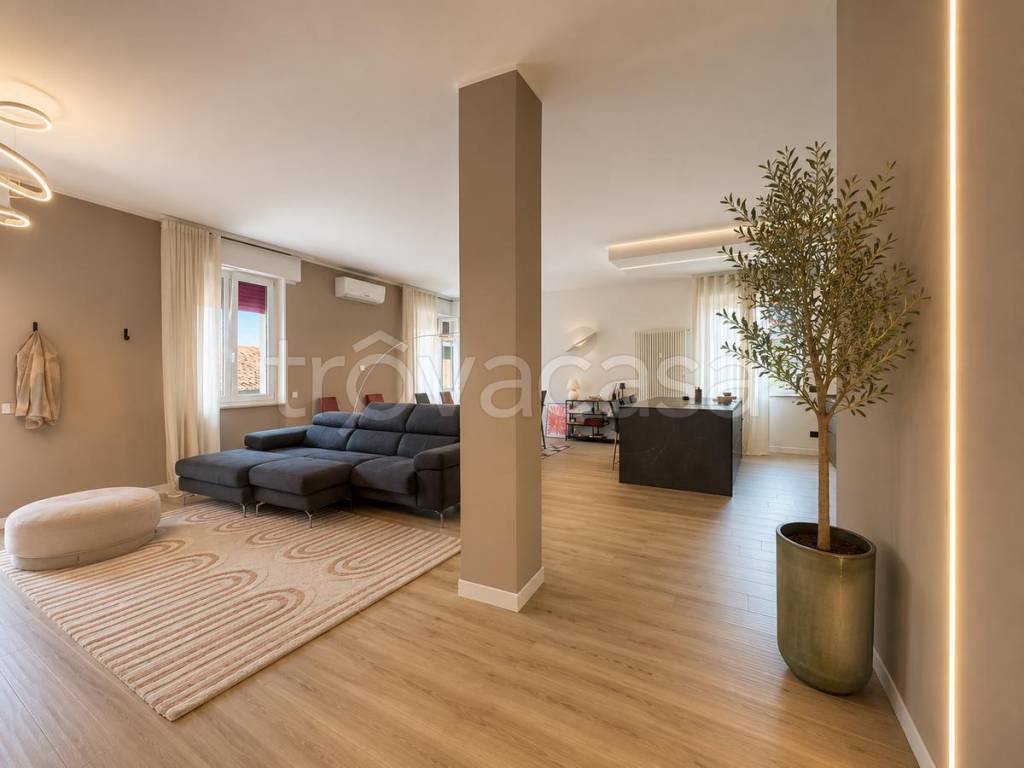 appartamento in vendita a Verona in zona Borgo Trento
