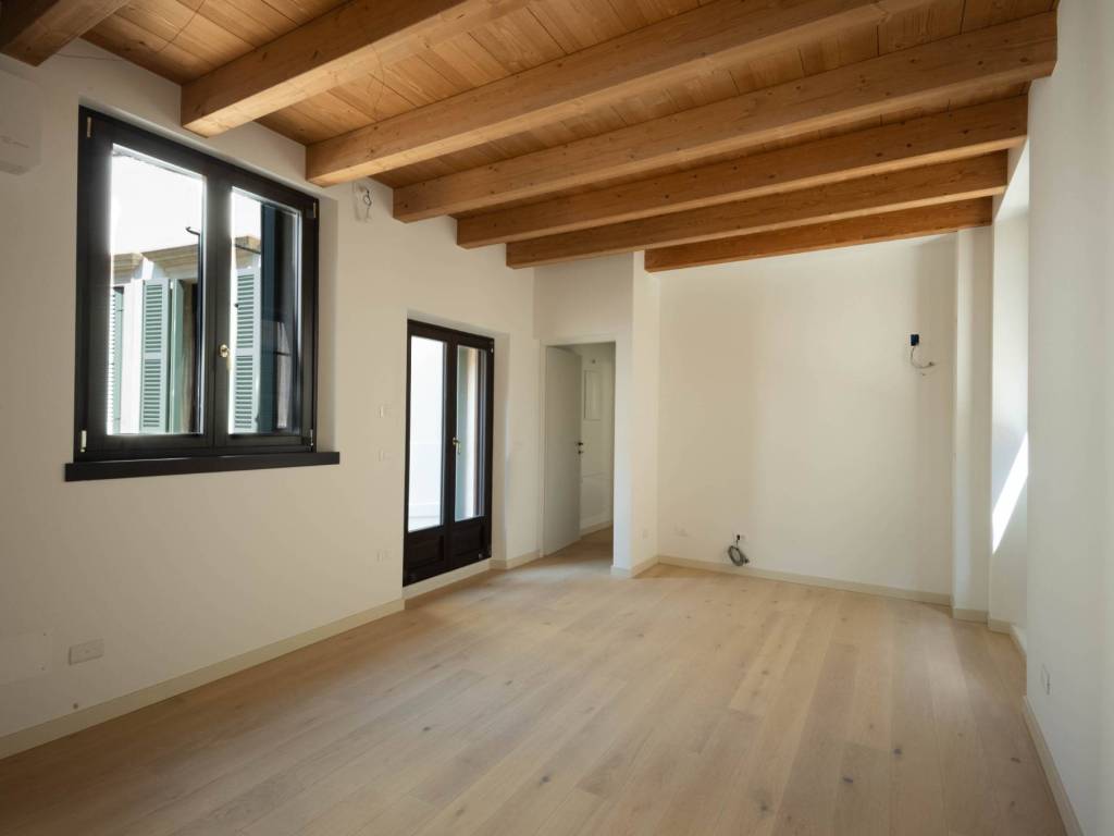 appartamento in vendita a Verona in zona Centro Storico