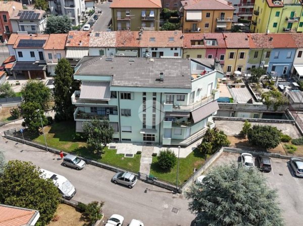 appartamento in vendita a Verona in zona San Michele Extra