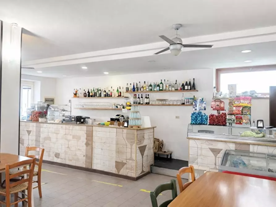 negozio in vendita a Verona in zona Centro Storico