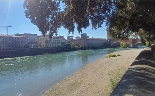 appartamento in vendita a Verona in zona San Zeno