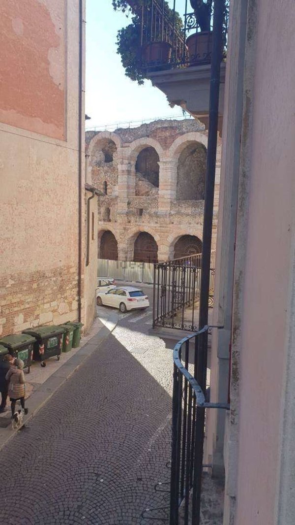 appartamento in vendita a Verona in zona Centro Storico