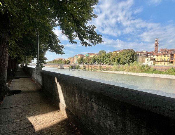 appartamento in vendita a Verona in zona Veronetta