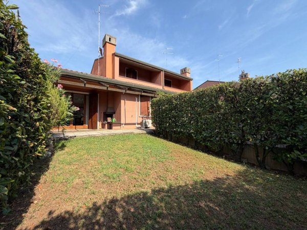 casa indipendente in vendita a Verona in zona Porto Crencano