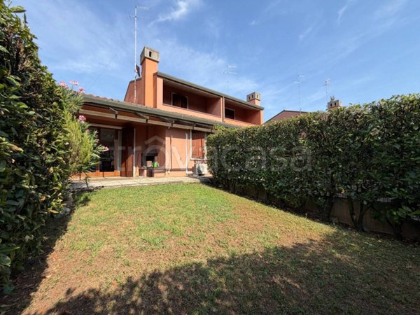 casa indipendente in vendita a Verona in zona Porto Crencano