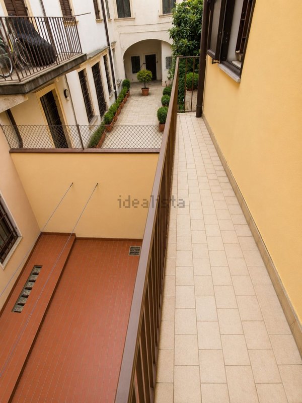 quadrivano in vendita a Verona in zona Centro Storico