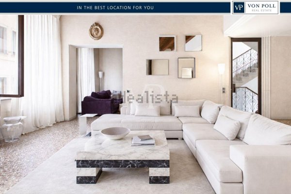 appartamento in vendita a Verona in zona Centro Storico