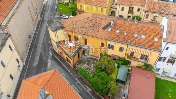 appartamento in vendita a Verona in zona Borgo Roma