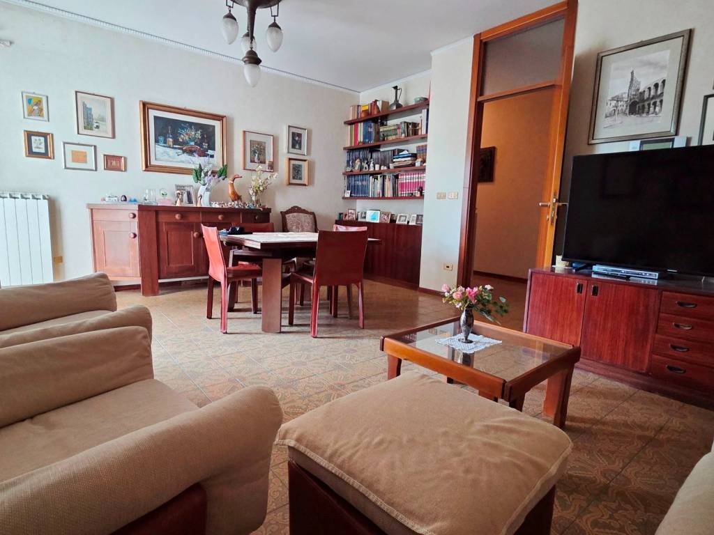 appartamento in vendita a Verona in zona Borgo Milano