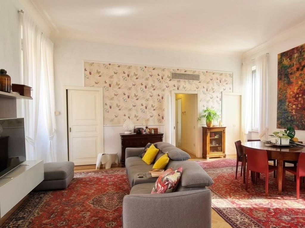 appartamento in vendita a Verona in zona Centro Storico