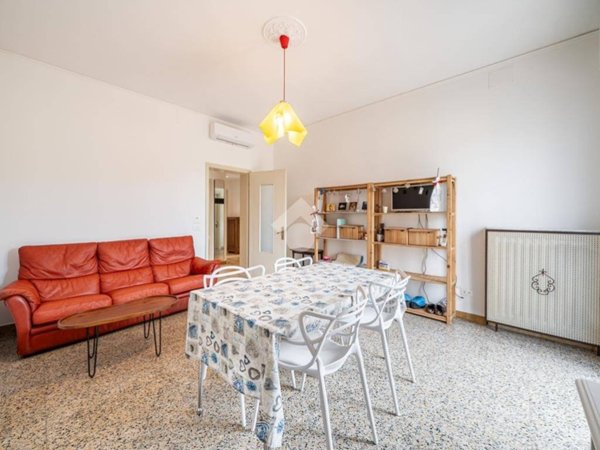 appartamento in vendita a Verona in zona Borgo Roma