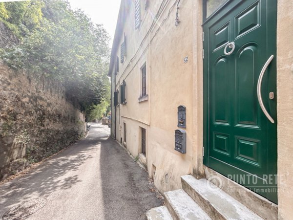 casa indipendente in vendita a Verona in zona Quinzano