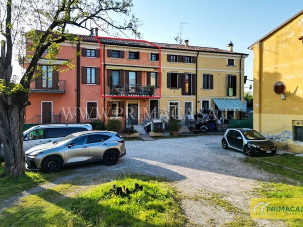 appartamento in vendita a Verona in zona Cadidavid