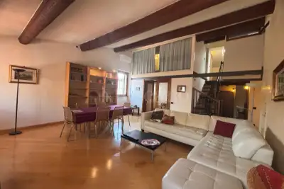 appartamento in vendita a Verona in zona Centro Storico