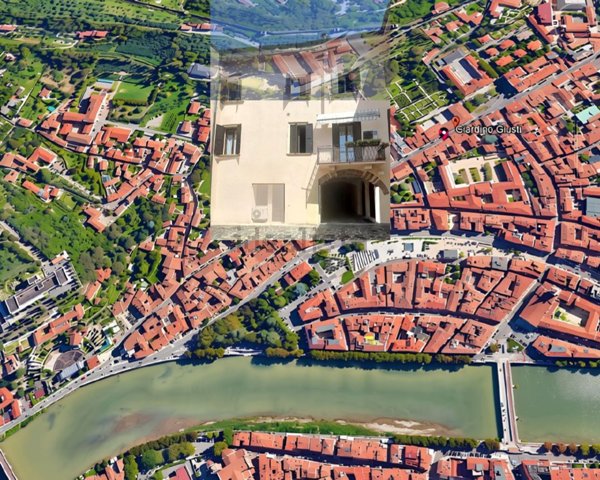 appartamento in vendita a Verona in zona Veronetta