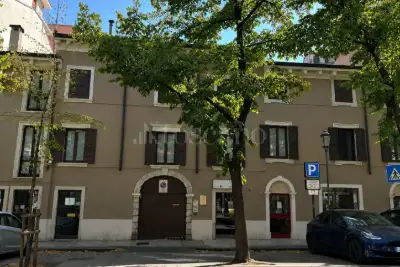 appartamento in vendita a Verona in zona Centro Storico