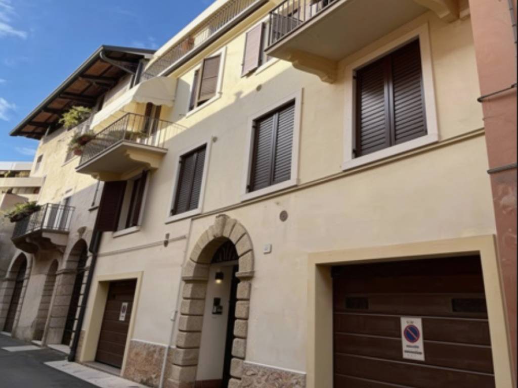 appartamento in vendita a Verona in zona Centro Storico