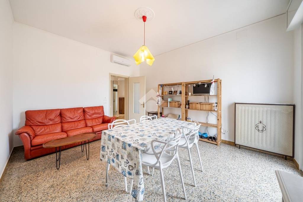 appartamento in vendita a Verona in zona Borgo Roma
