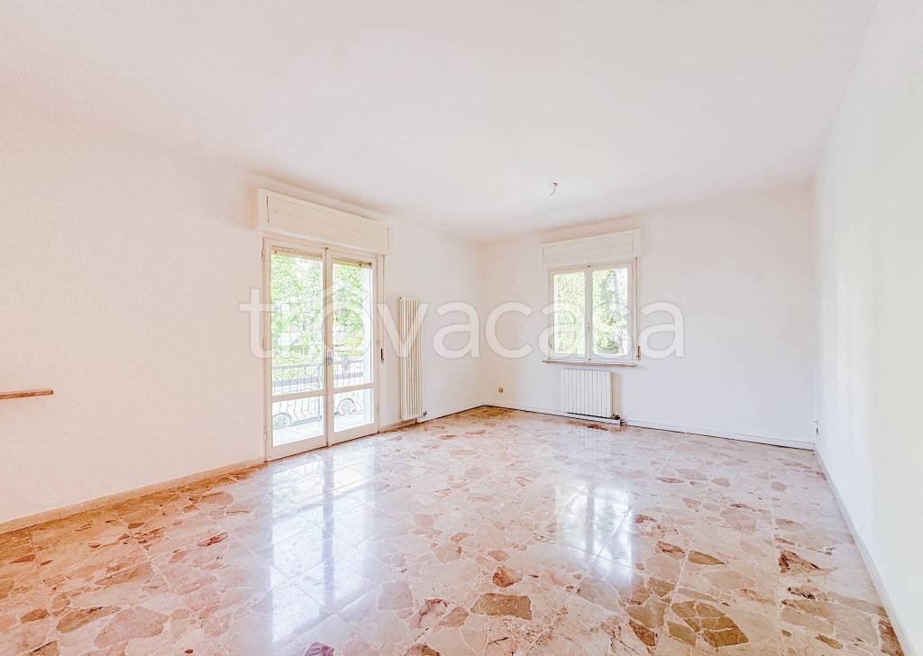 appartamento in vendita a Verona in zona Valdonega