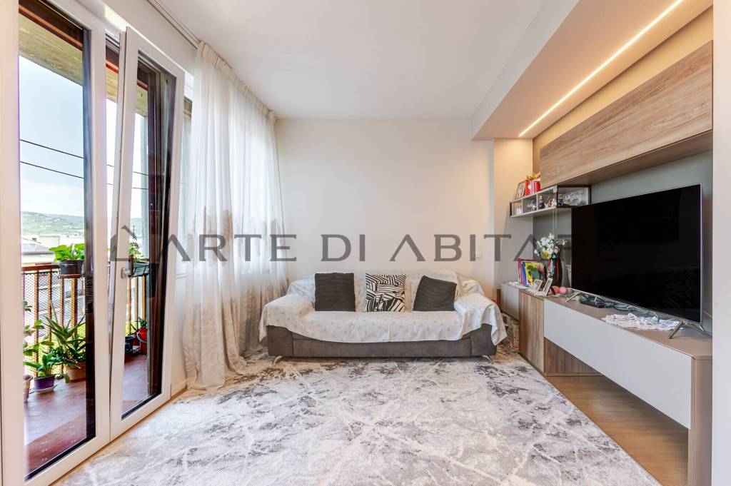 appartamento in vendita a Verona in zona Saval