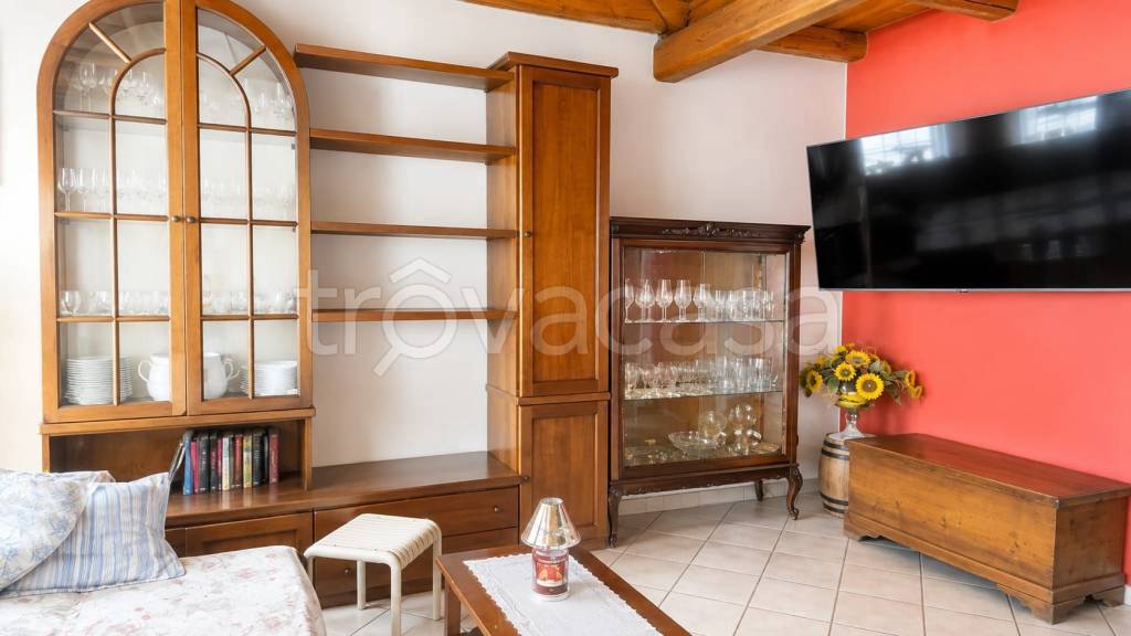 casa indipendente in vendita a Verona in zona Borgo Roma