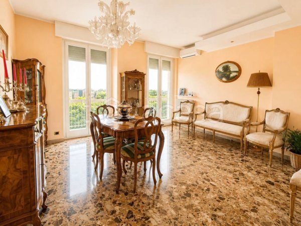 appartamento in vendita a Verona in zona Cittadella