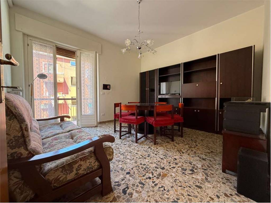 appartamento in vendita a Verona in zona Golosine