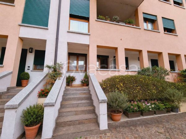 appartamento in vendita a Verona in zona Valdonega