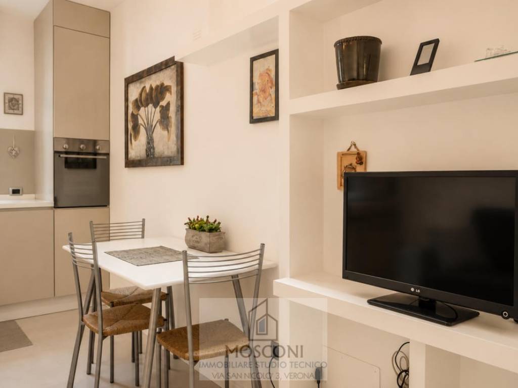 appartamento in vendita a Verona in zona Centro Storico