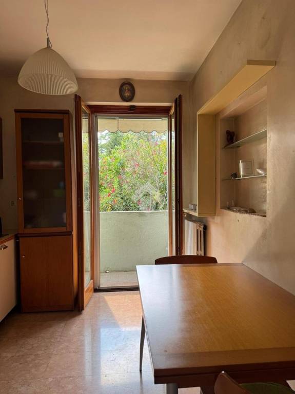 appartamento in vendita a Verona in zona Valdonega