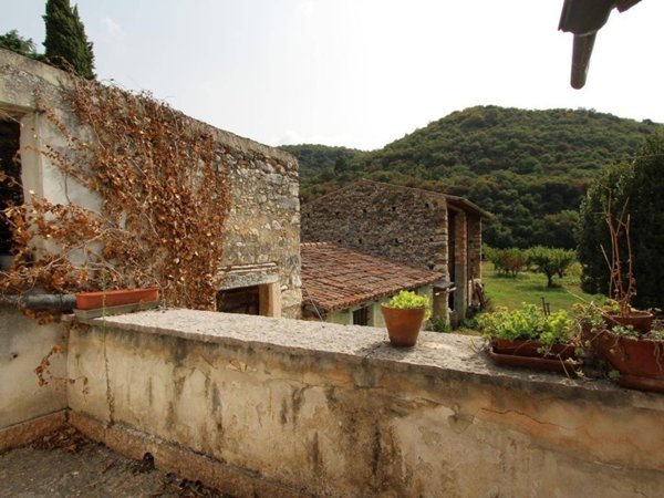 casa indipendente in vendita a Verona