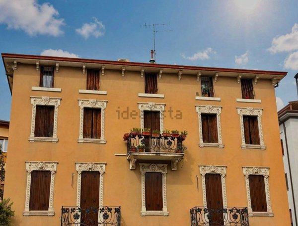 appartamento in vendita a Verona in zona Borgo Milano