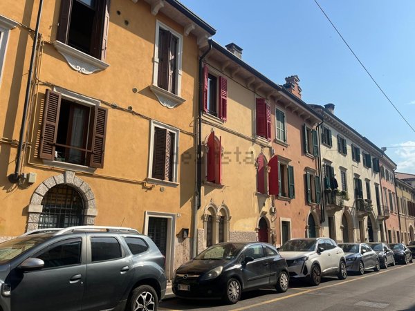 appartamento in vendita a Verona in zona Veronetta