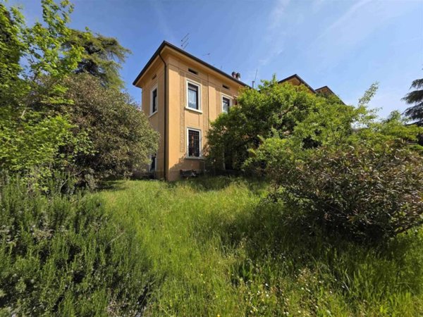appartamento in vendita a Verona in zona Valdonega
