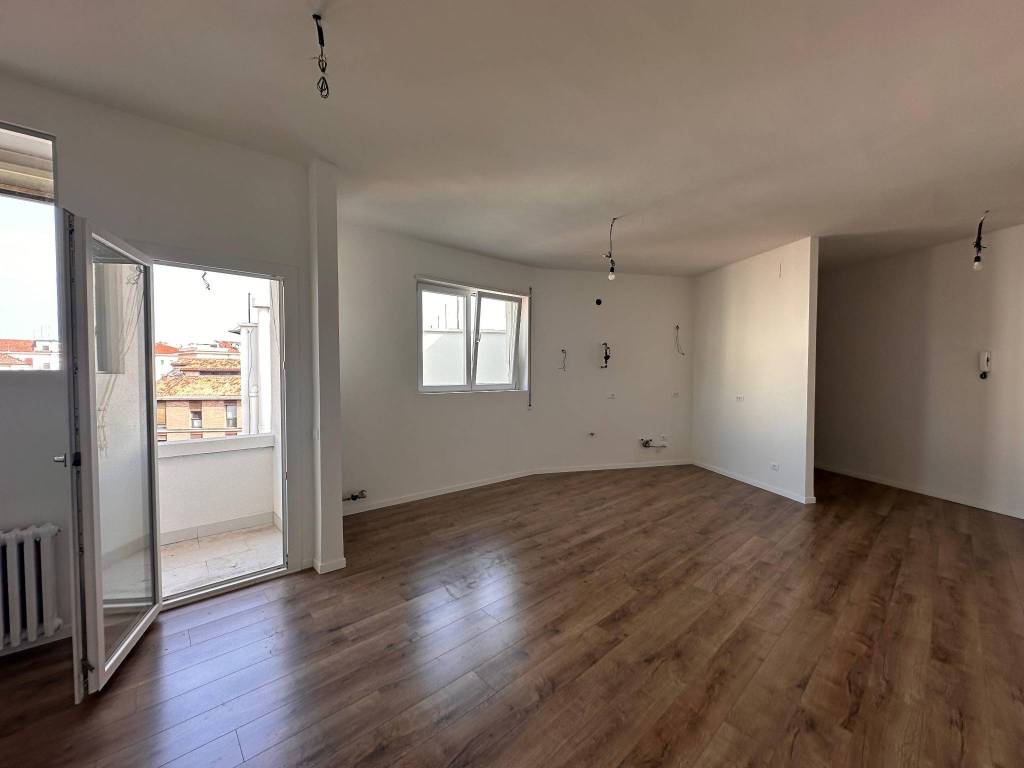 appartamento in vendita a Verona in zona Centro Storico