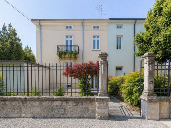 casa indipendente in vendita a Verona in zona Borgo Milano