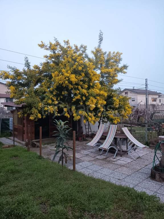 appartamento in vendita a Verona in zona San Massimo all'Adige