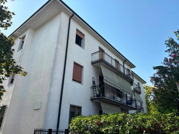 appartamento in vendita a Verona in zona Borgo Roma