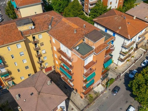 appartamento in vendita a Verona in zona Borgo Roma