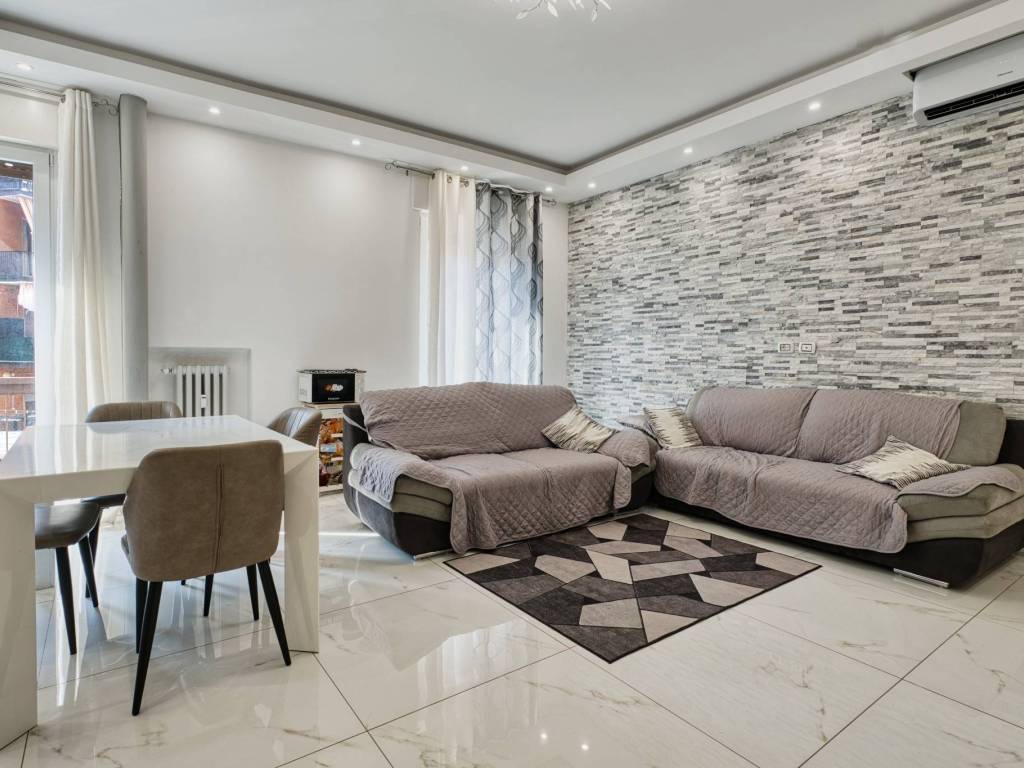 appartamento in vendita a Verona in zona Golosine