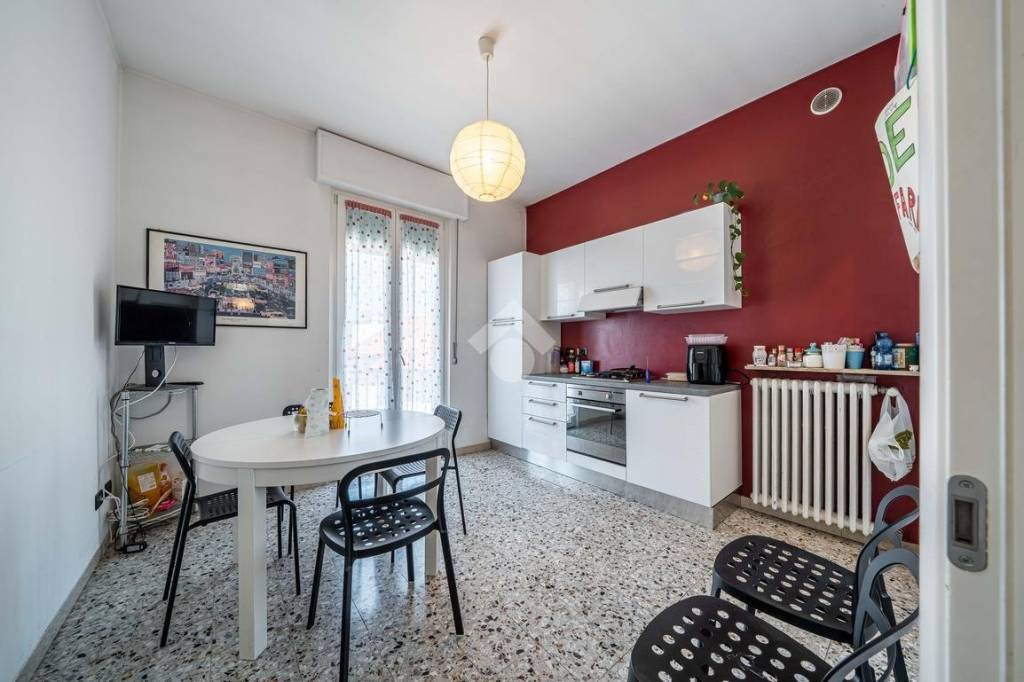 appartamento in vendita a Verona in zona Borgo Roma